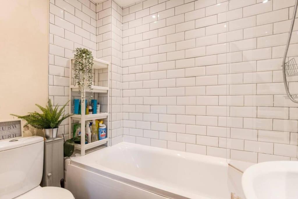 Holiday home Quiet & Secluded House St Albans
