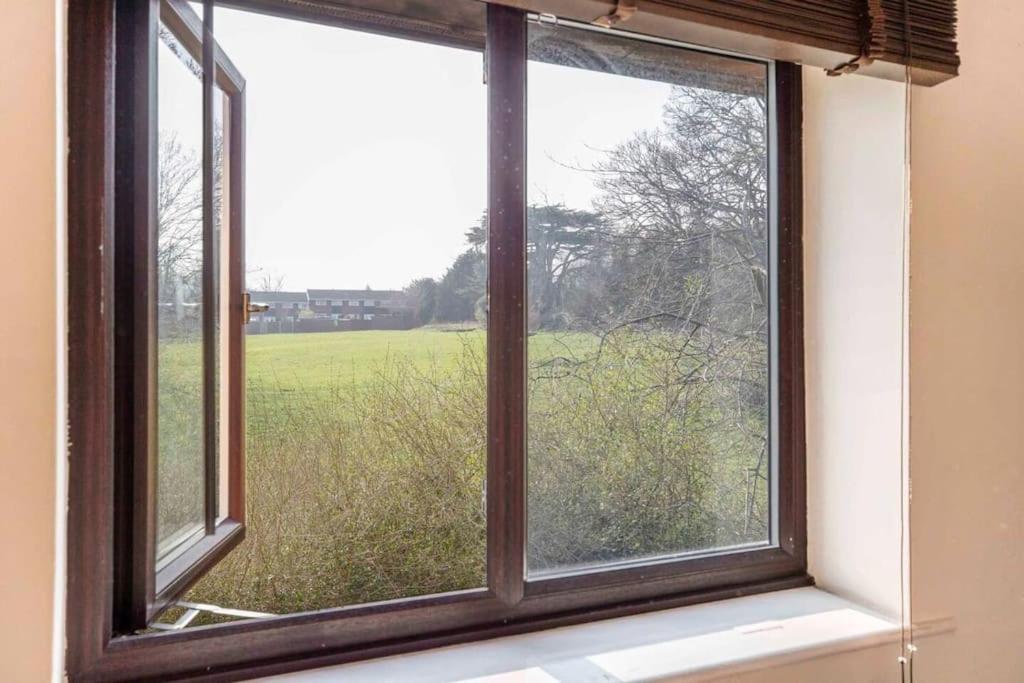 Quiet & Secluded House Holiday home St Albans